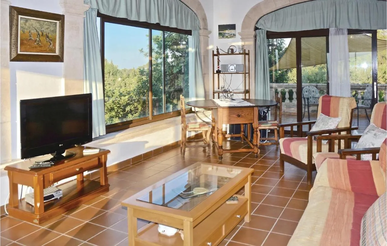 Pet Friendly Apartment In Selva With Kitchen 0*, Selva (Mallorca) Spain